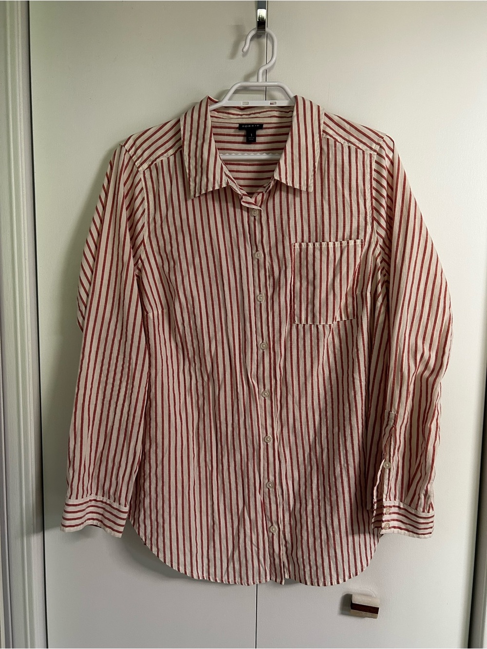 torrid size 1 Red (rust) & White Vertical Stripe Button-Up Shirt